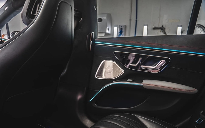 Mercedes-Benz EQS cena 495001 przebieg: 36000, rok produkcji 2022 z Korsze małe 56